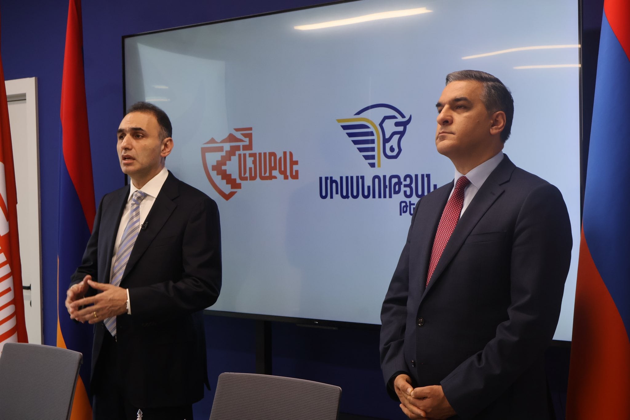 643825556_804248616034979_4235734022606376656_n.jpg (192 KB)